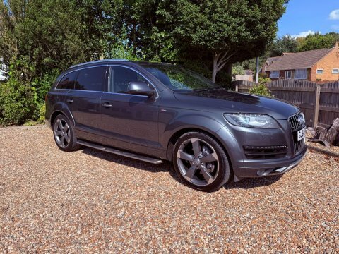 Audi Q7 2014 64 3.0 Grey #4