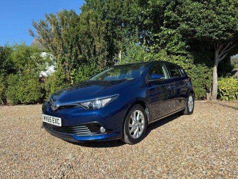 Toyota Auris 2015 65 1.2 Blue