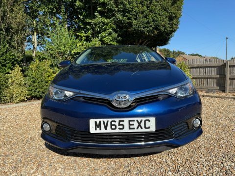 Toyota Auris 2015 65 1.2 Blue #6
