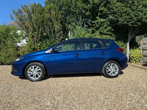 Toyota Auris 2015 65 1.2 Blue #3