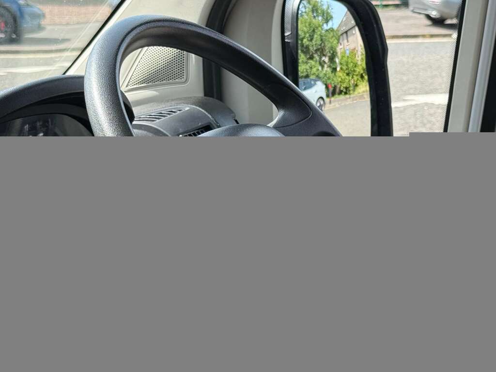 Peugeot Boxer 335 Professional Prem L2h2 2.0 Bhdi 140Ps White