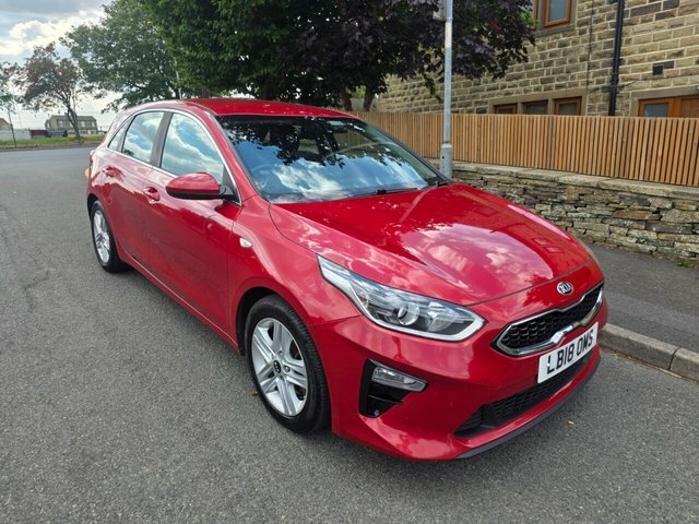 Kia Ceed Hatchback Red