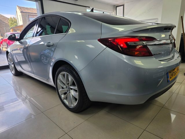 Vauxhall Insignia Hatchback Silver #4