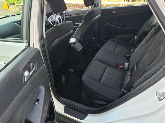 Hyundai Tucson Suv 1.6 Gdi Blue Drive Se Euro 6 Ss 20166 Blue #25