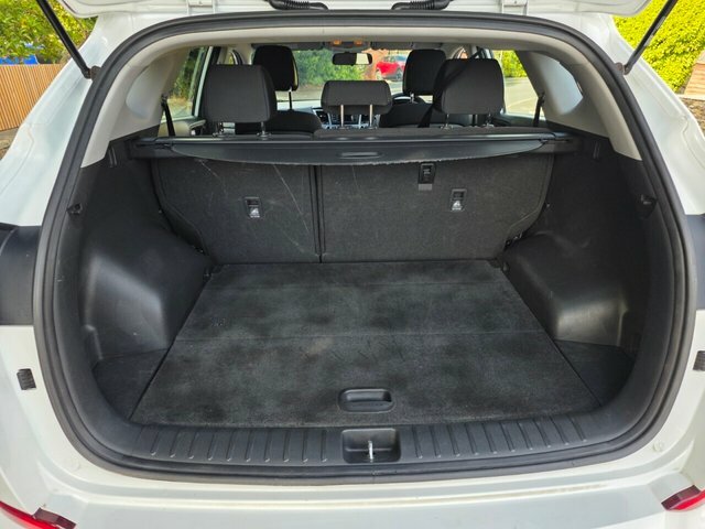 Hyundai Tucson Suv 1.6 Gdi Blue Drive Se Euro 6 Ss 20166 Blue #26