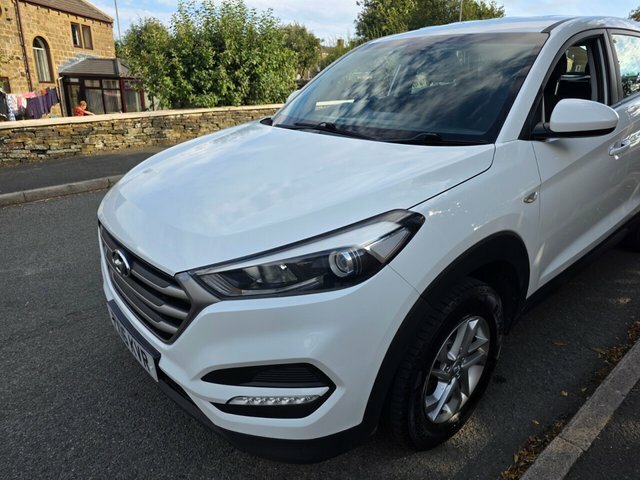 Hyundai Tucson Suv 1.6 Gdi Blue Drive Se Euro 6 Ss 20166 Blue #28