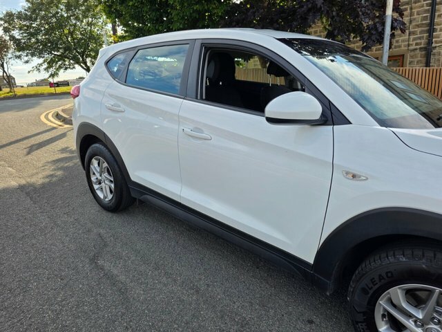 Hyundai Tucson Suv 1.6 Gdi Blue Drive Se Euro 6 Ss 20166 Blue #21