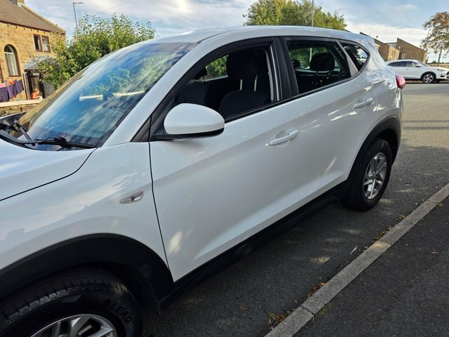 Hyundai Tucson Suv 1.6 Gdi Blue Drive Se Euro 6 Ss 20166 Blue #22