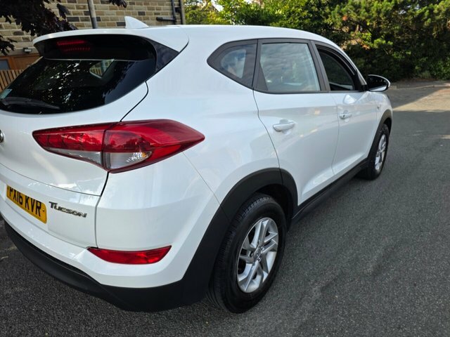 Hyundai Tucson Suv 1.6 Gdi Blue Drive Se Euro 6 Ss 20166 Blue #29