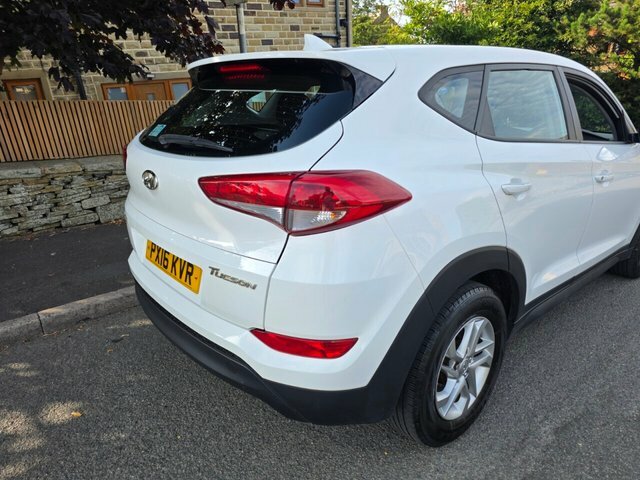 Hyundai Tucson Suv 1.6 Gdi Blue Drive Se Euro 6 Ss 20166 Blue #31