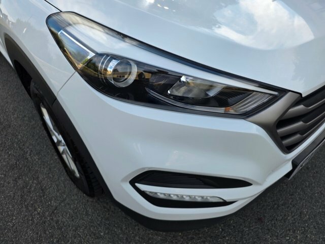 Hyundai Tucson Suv 1.6 Gdi Blue Drive Se Euro 6 Ss 20166 Blue #35