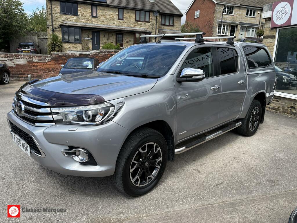 Toyota HILUX 2.4 D-4d Invincible X Pickup Double Cab Silver #4