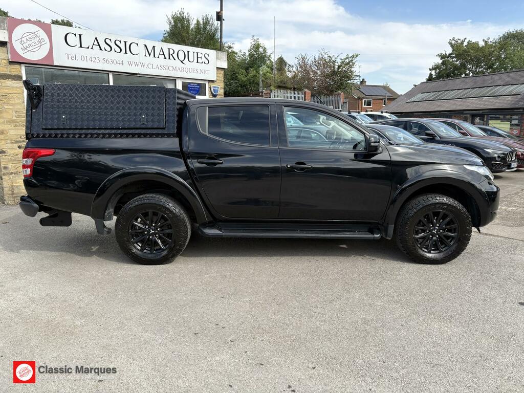 Mitsubishi L200 Dc Challenger Black #6