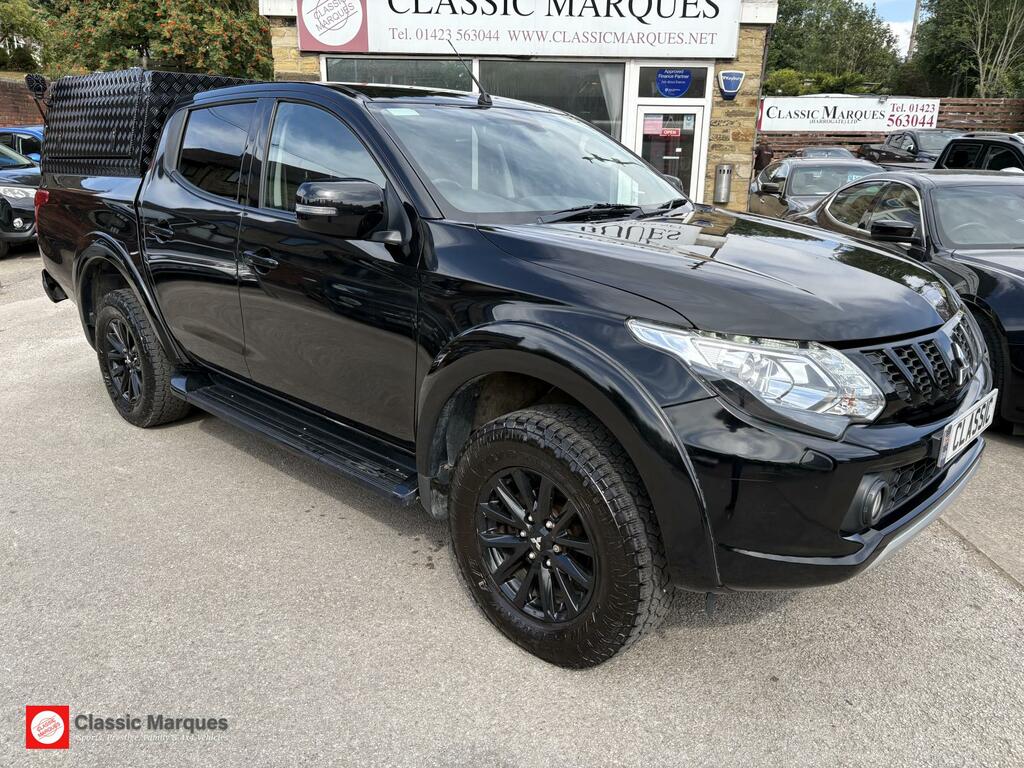 Mitsubishi L200 Dc Challenger Black #5