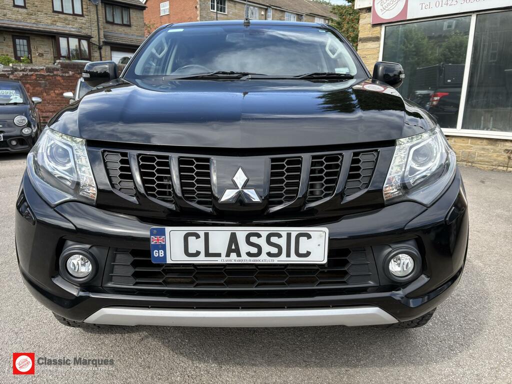 Mitsubishi L200 Dc Challenger Black #4