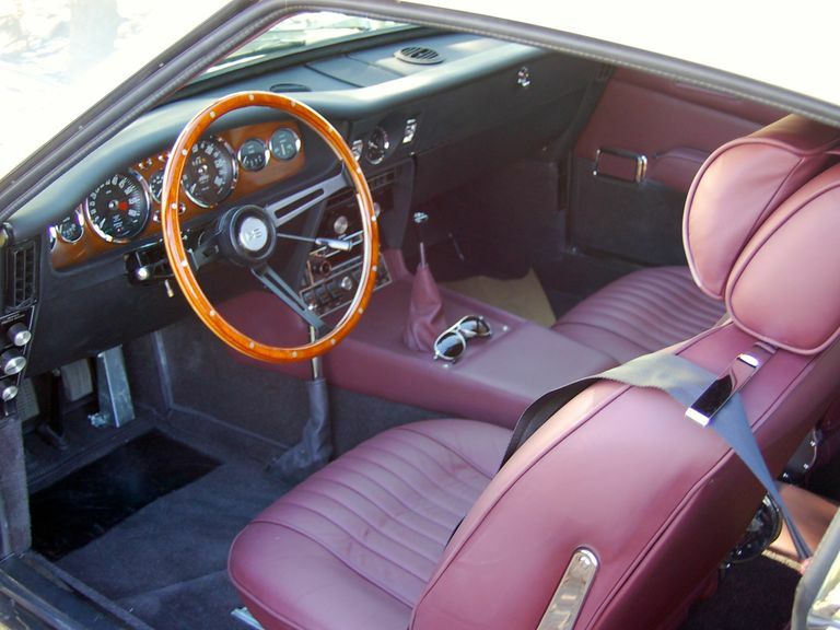 Aston Martin DBS Coupe  #4