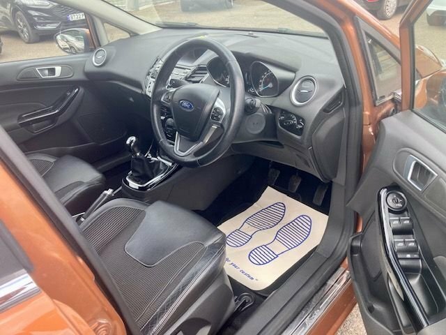 Ford Fiesta 1.0T Ecoboost Titanium X Hatchback Manu Brown #4