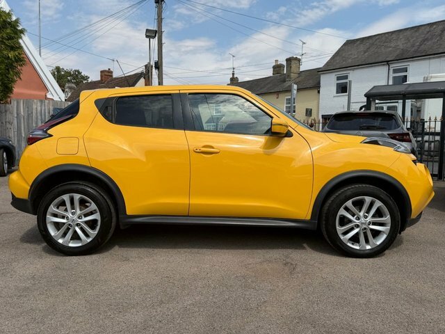 Nissan Juke 1.2 Dig-t N-connecta Suv Euro 6 Yellow #3