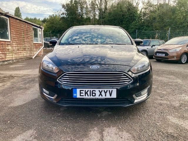 Ford Focus 1.5 Tdci Titanium Hatchback Hatchback E EK16XYV Black #5