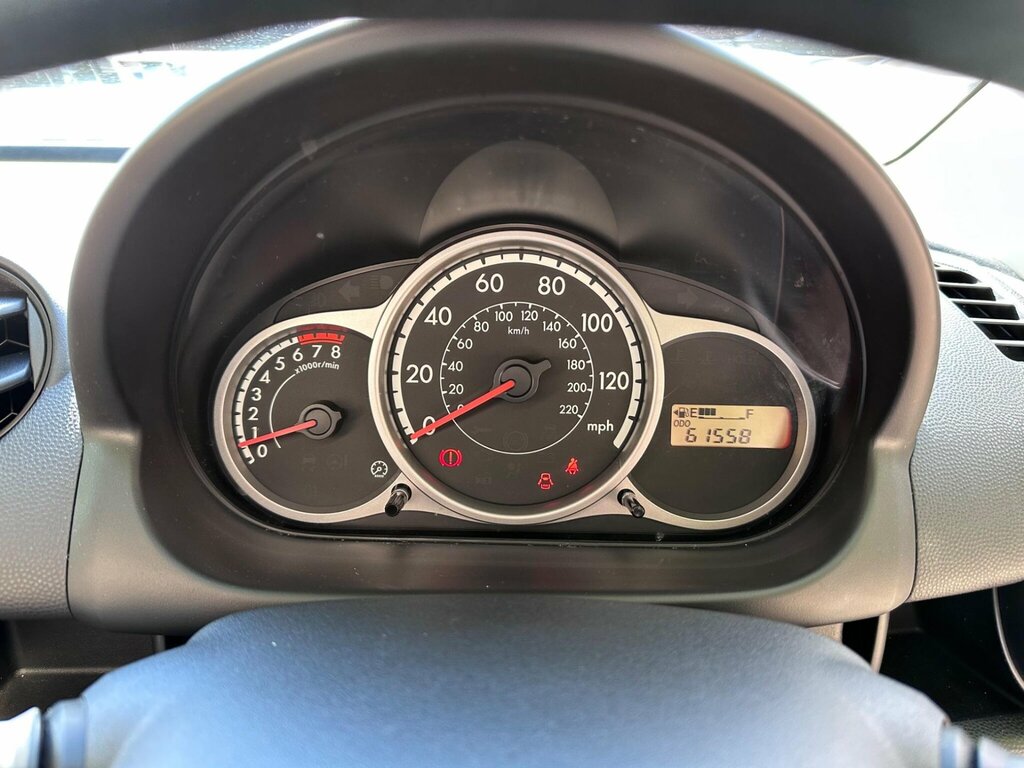Mazda 2 2014 1.3 Tamura 2014,Low Mileage,35 Road Tax,54mp White #22