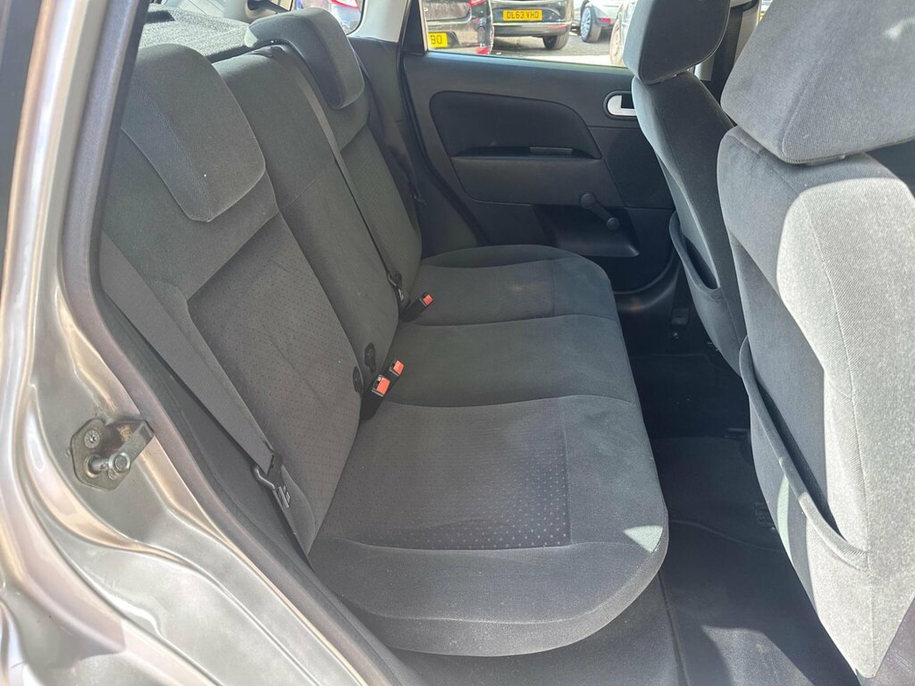 Ford Fiesta 1.25 Finesse Silver #14