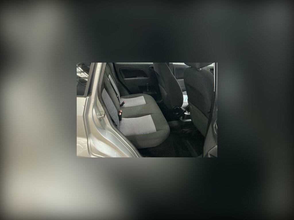 Ford Fiesta Style Climate 16V 5-Door Silver #2