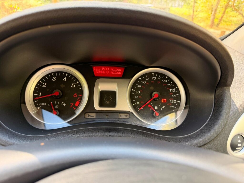 Renault Clio 1.6 Vvt Gt Hatchback Euro 4 128 White #14