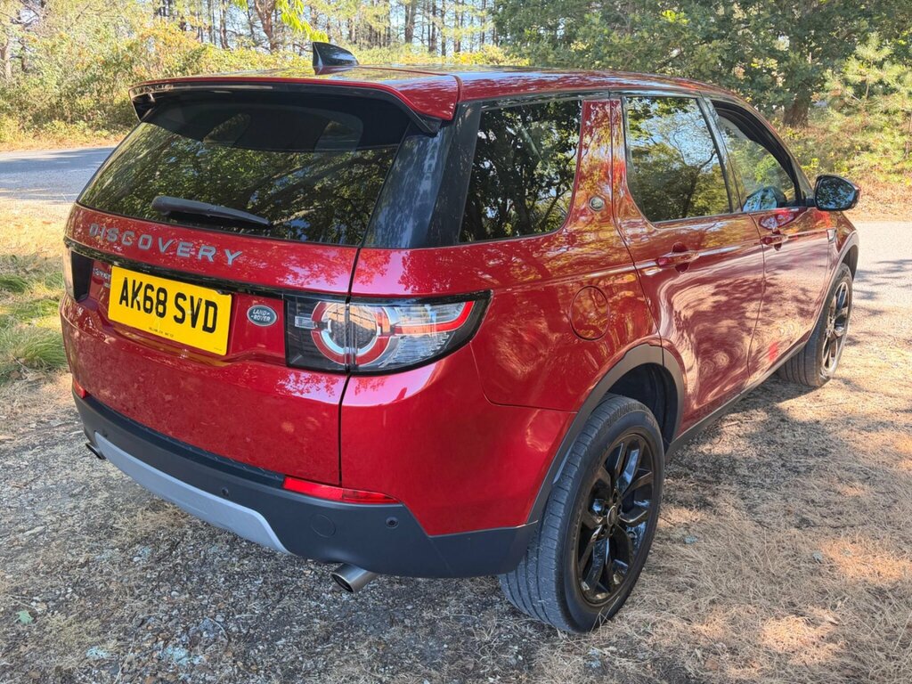 Land Rover Discovery Sport 2L Se Tech White #9
