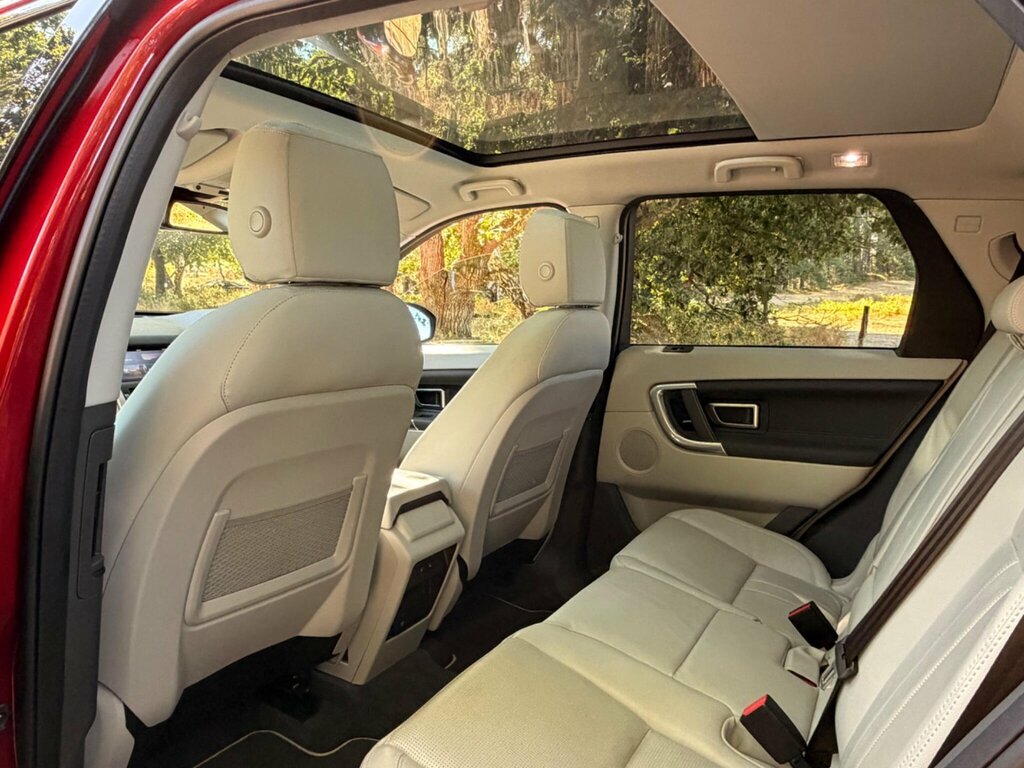 Land Rover Discovery Sport 2L Se Tech White #24
