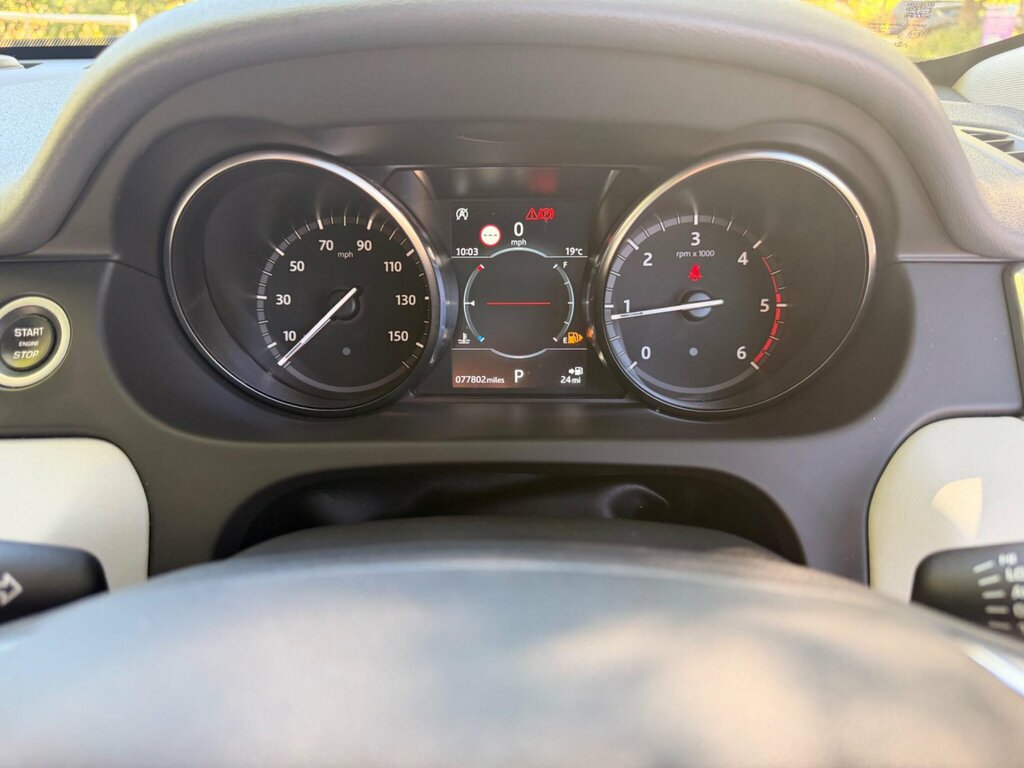 Land Rover Discovery Sport 2L Se Tech White #26
