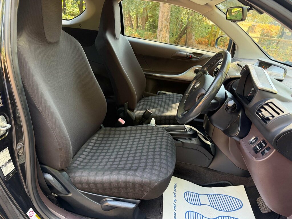 Toyota IQ 1.0 Vvt-i Iq2 68 Bhp Blue #12