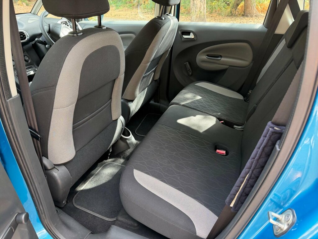 Citroen C3 Picasso Exclusive Hdi 5-Door Red #12