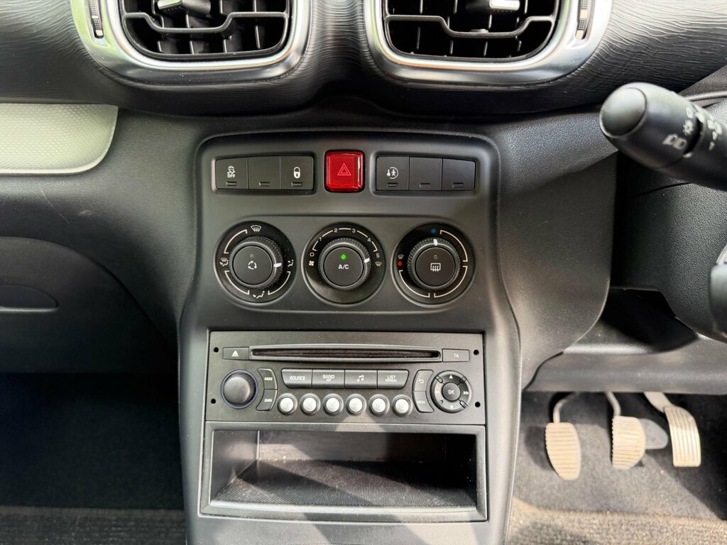 Citroen C3 Picasso Exclusive Hdi 5-Door Red #20