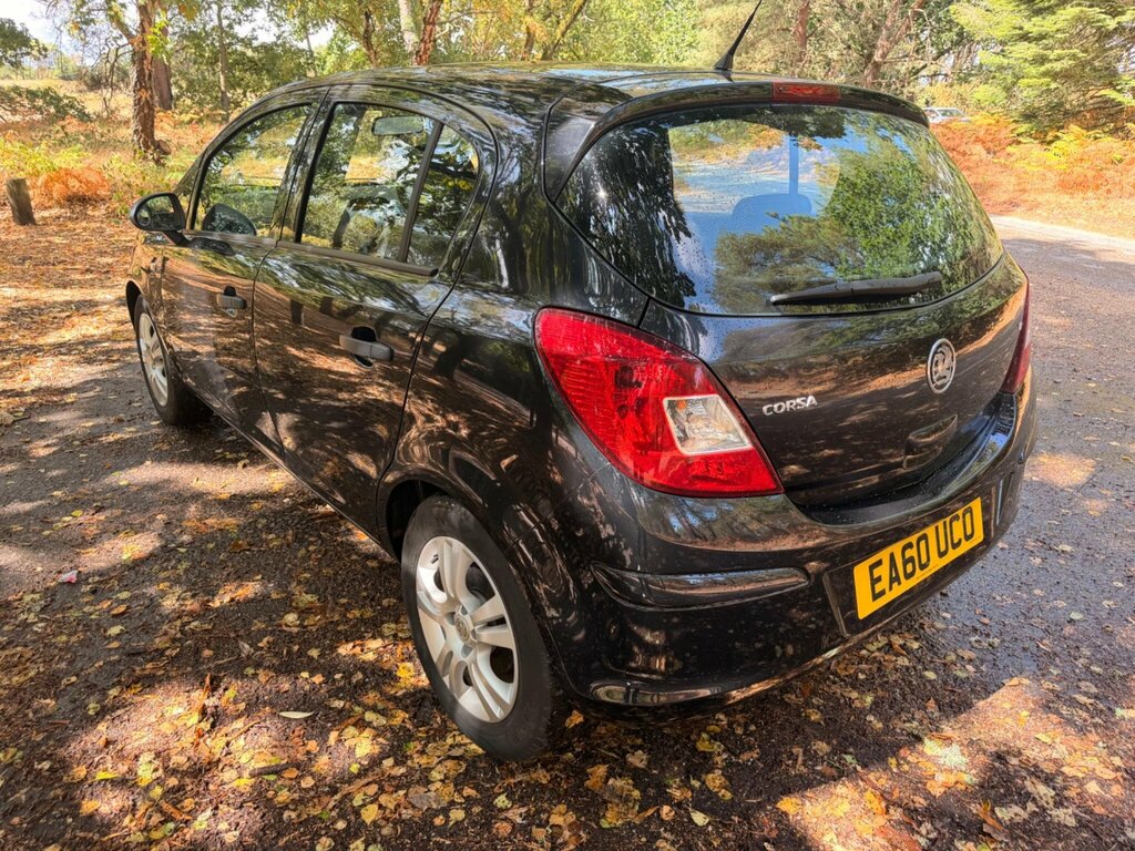 Vauxhall Corsa 1.2I 16V Energy Ac Black #4