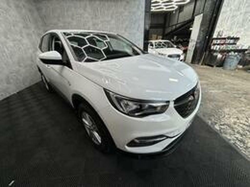 Vauxhall Grandland X 1.2 Turbo Se Euro 6 S S White #3