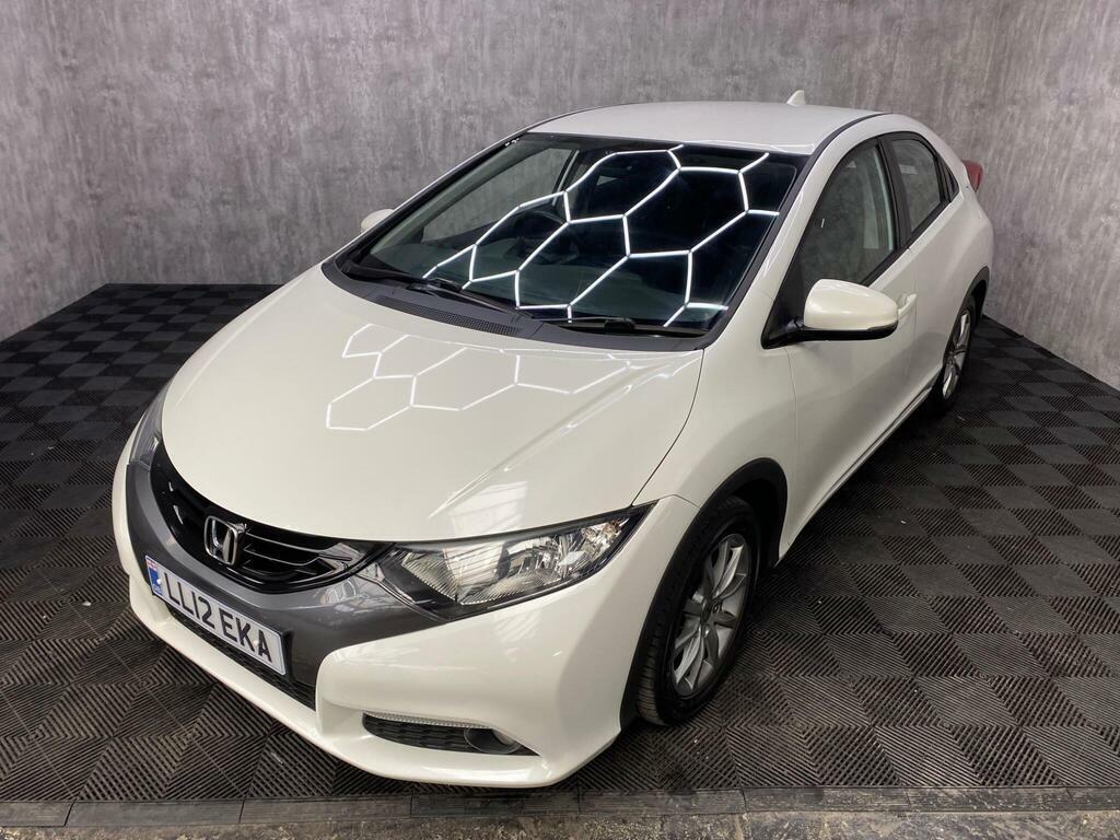 Honda Civic 1.8 I-vtec Es Euro 5 S S White #2