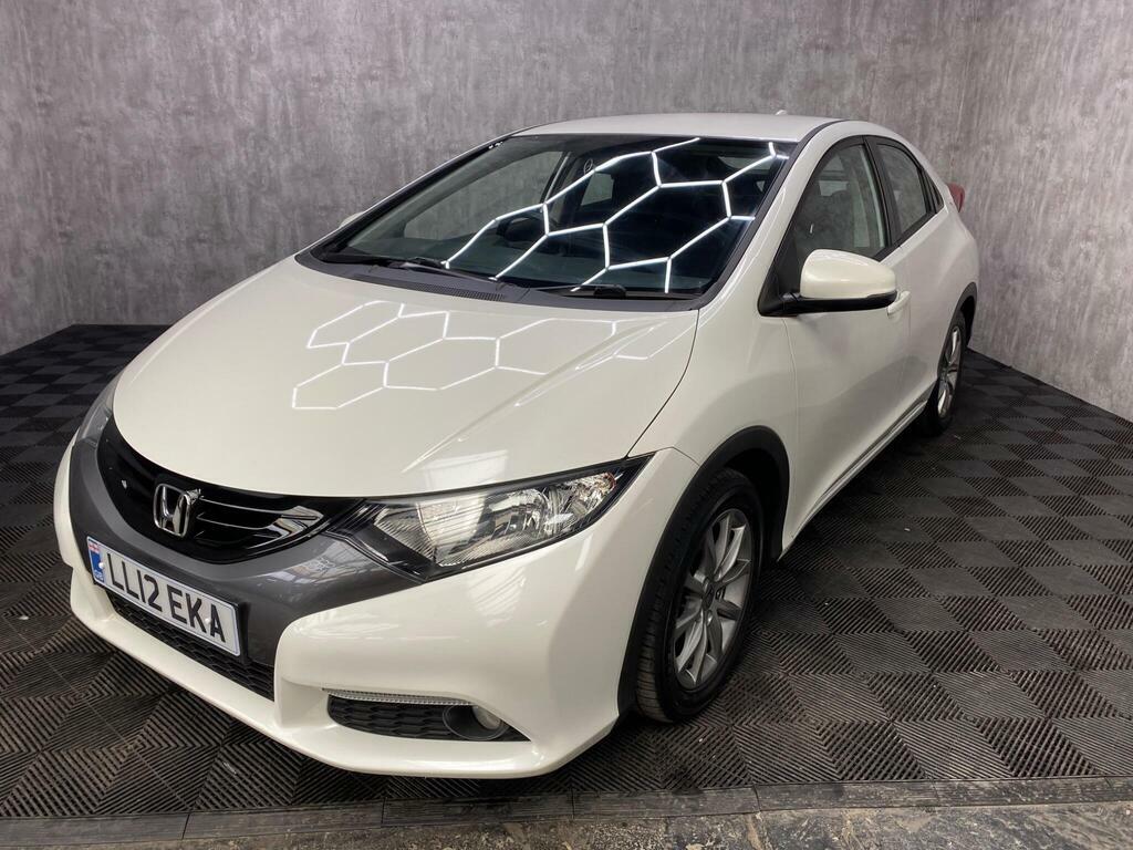 Honda Civic 1.8 I-vtec Es Euro 5 S S White