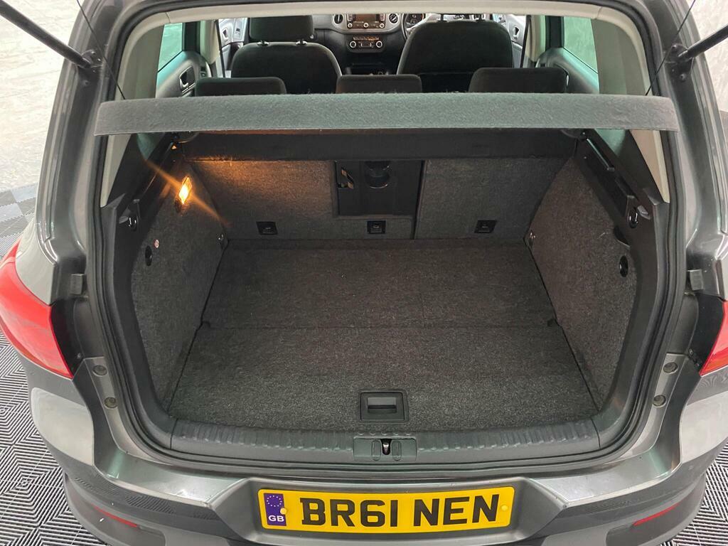 Volkswagen Tiguan Blue #26