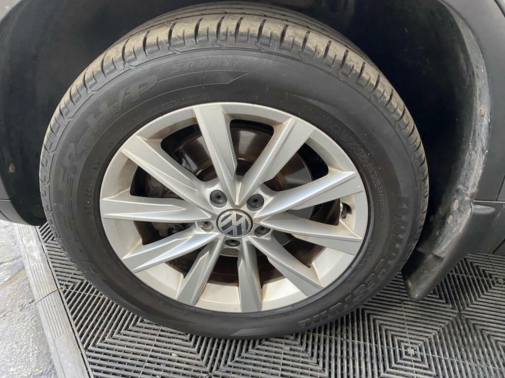 Volkswagen Tiguan Blue #17