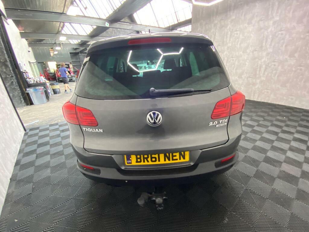 Volkswagen Tiguan Blue #11