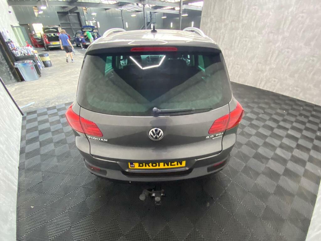 Volkswagen Tiguan Blue #12