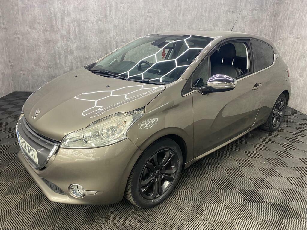 Peugeot 208 1.2 Vti Active Hatchback Blue #1