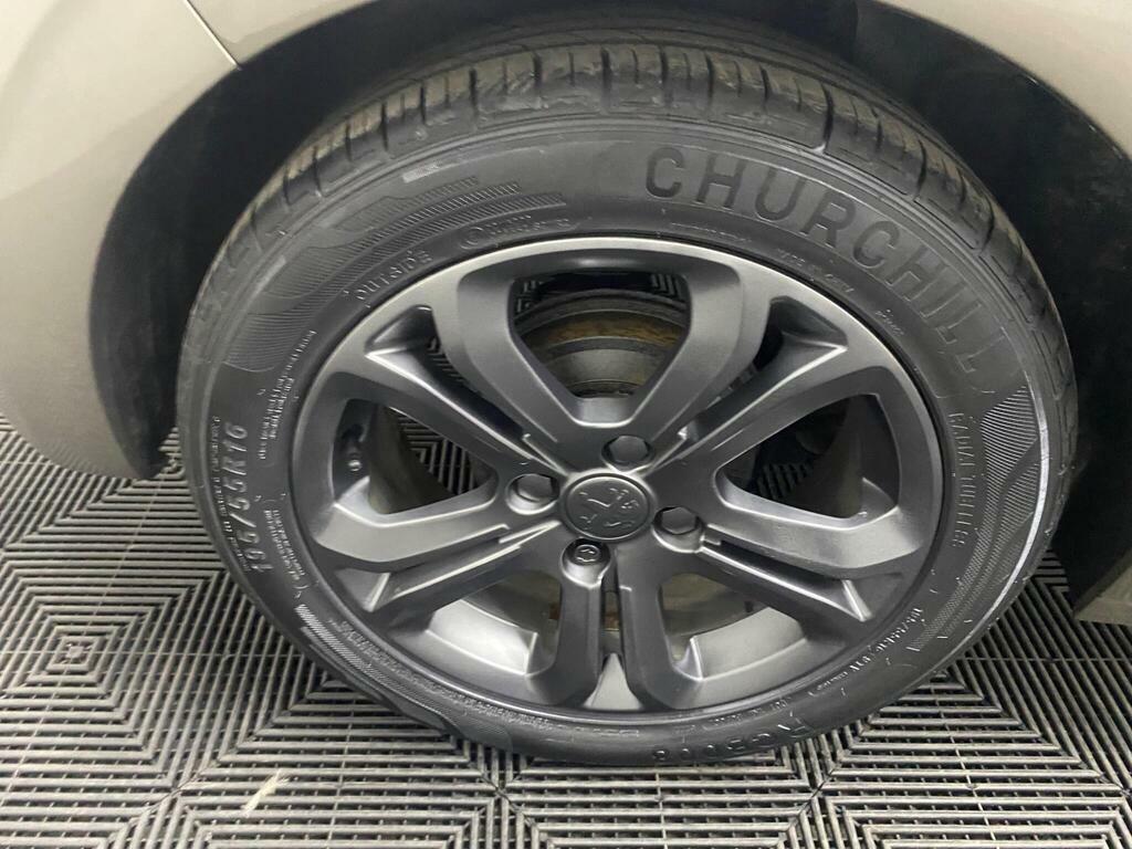 Peugeot 208 1.2 Vti Active Hatchback Blue #18