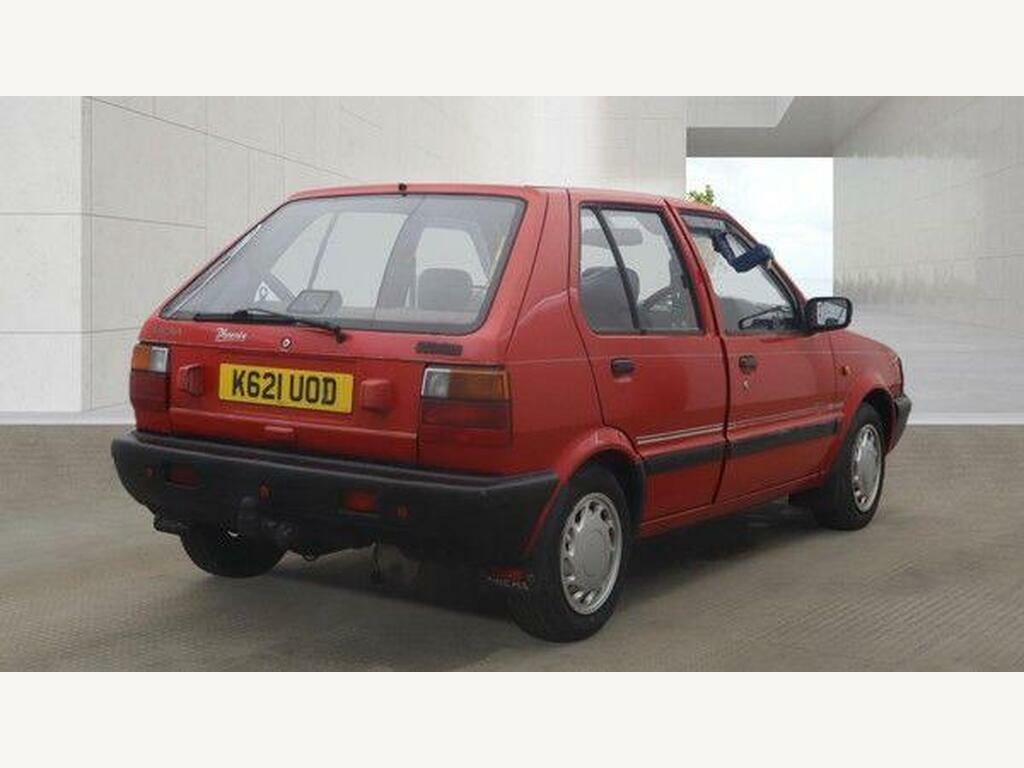 Nissan Micra 1.0 L  #2