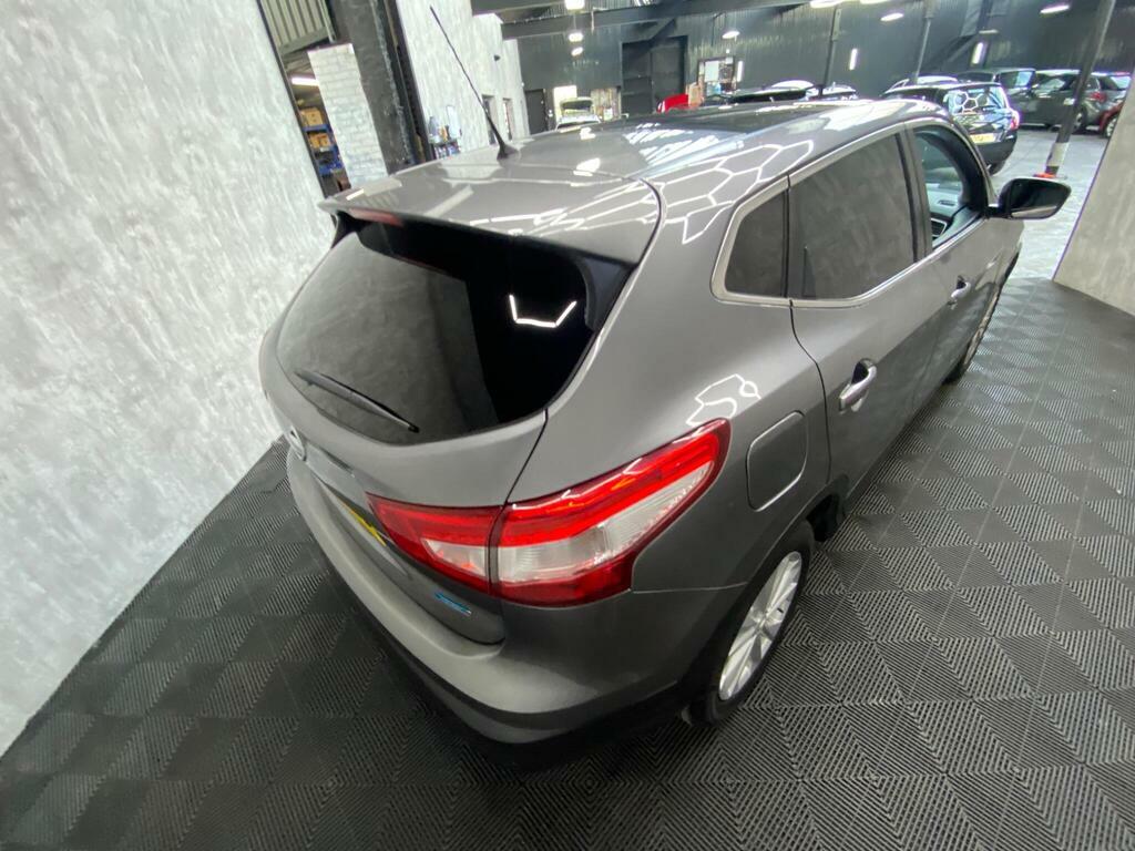 Nissan Qashqai 1.5 Dci Tekna Silver 0 Tax Panroof S Silver #10