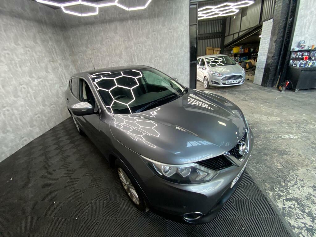 Nissan Qashqai 1.5 Dci Tekna Silver 0 Tax Panroof S Silver #6