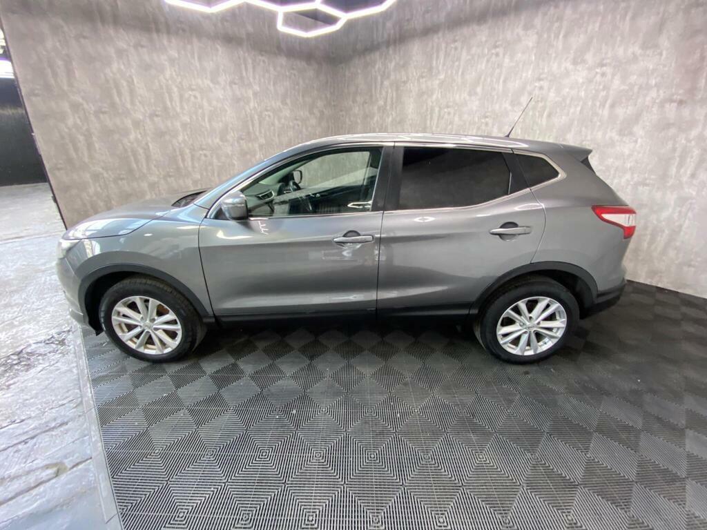 Nissan Qashqai 1.5 Dci Tekna Silver 0 Tax Panroof S Silver #15