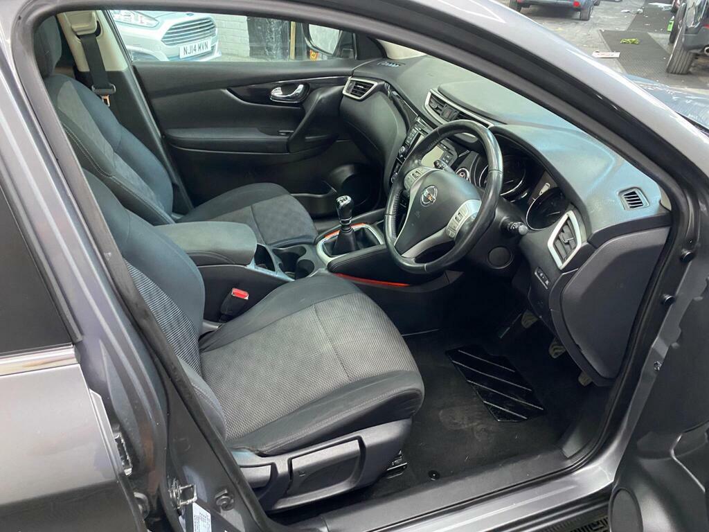Nissan Qashqai 1.5 Dci Tekna Silver 0 Tax Panroof S Silver #21