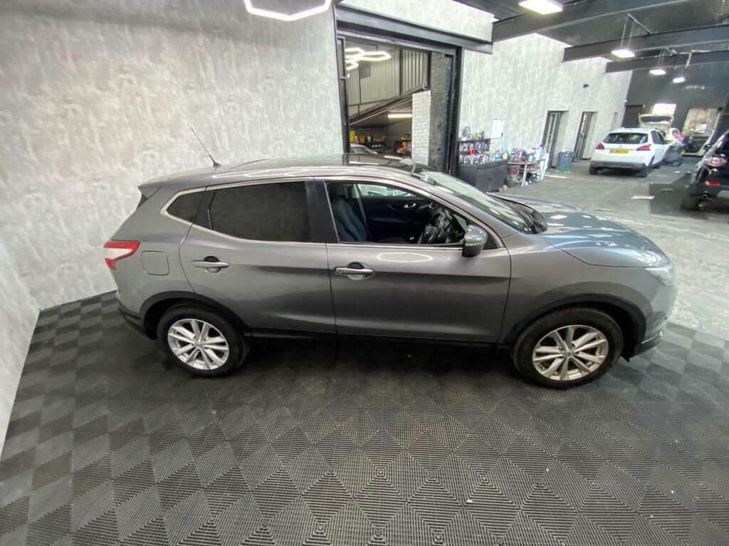 Nissan Qashqai 1.5 Dci Tekna Silver 0 Tax Panroof S Silver #8