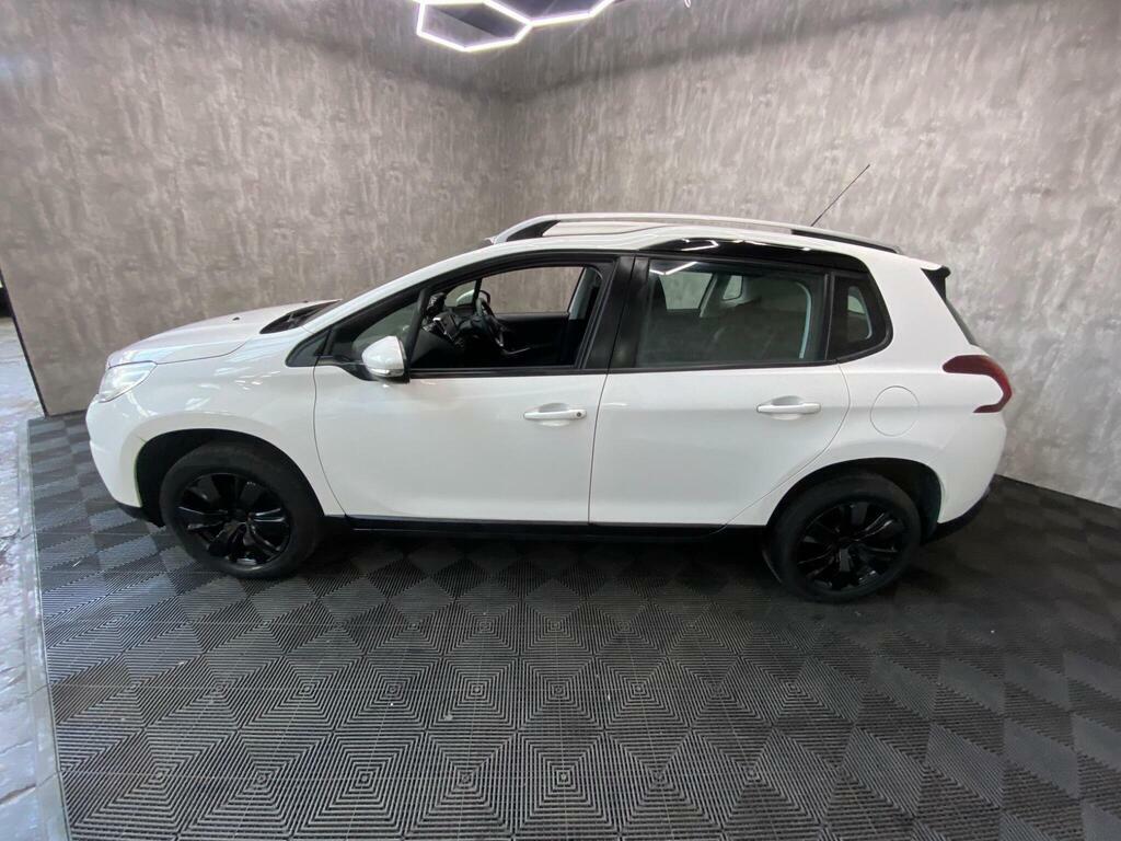 Peugeot 2008 1.2 Puretech 110 Allure Cwvehiclemarketing Grey #15